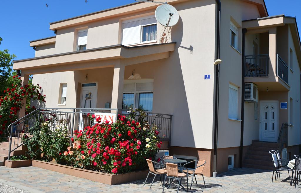 Pansion Ivan Medjugorje Luaran gambar